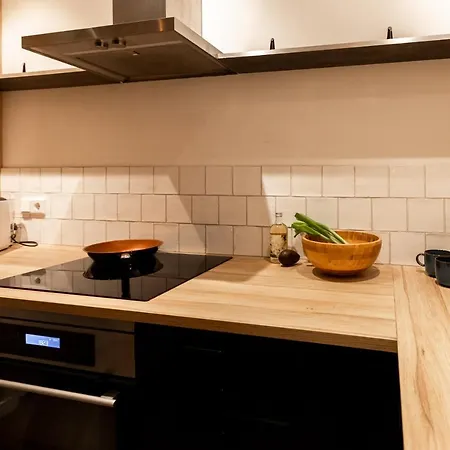Luxury 100 M2 Appartment In City Centre Of Breda Buitenkant foto